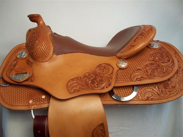 Used Saddle:- Image Number:0